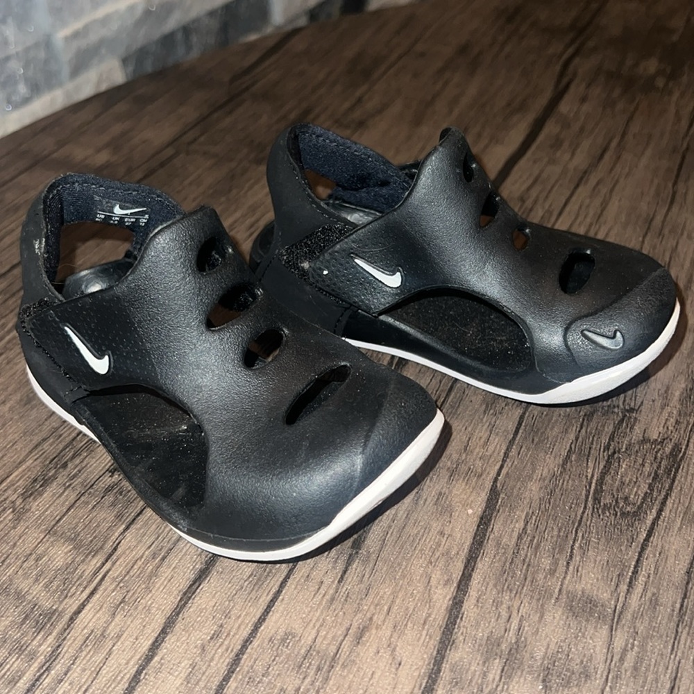 Baby Nike Vans Oshkosh Converse sneakers & sandals - Picture 4 of 5